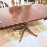 257 5164 DINING TABLE